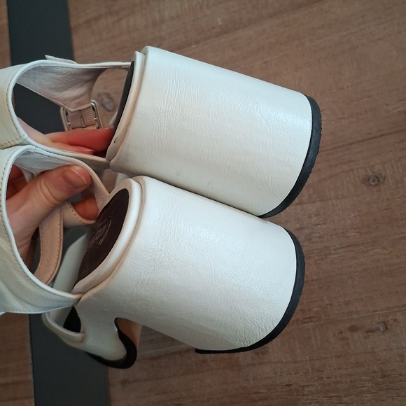 l'Intervalle "Valtos" White Leather Platform Block Heel Mary Jane (EU 38/US 8) - Picture 5 of 8